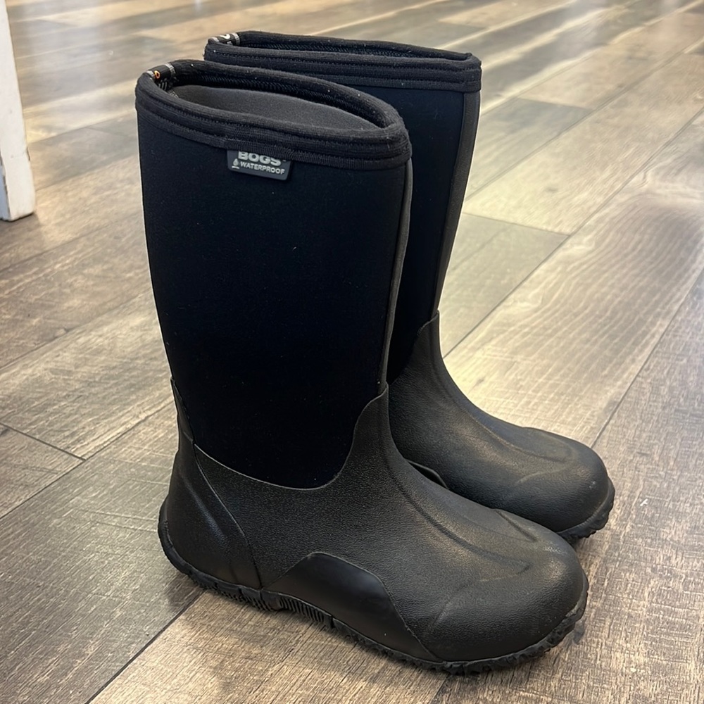 Bogs Black Winter Boot
